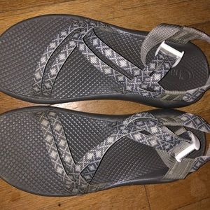 Chacos Size 8